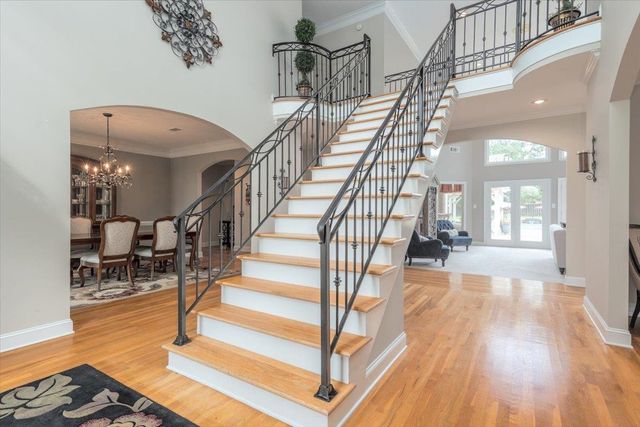 2400 HALLE PKY, Collierville, TN 38017