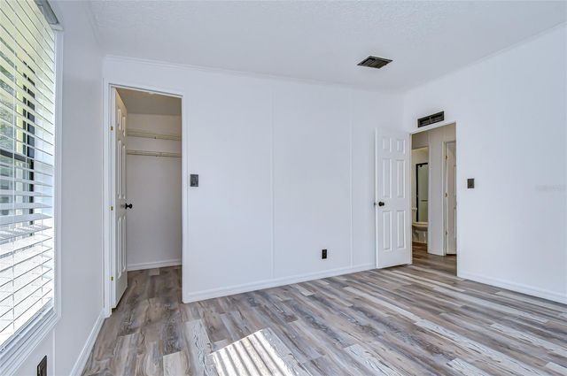 3111 HICKORY DRIVE, Wesley Chapel, FL 33543