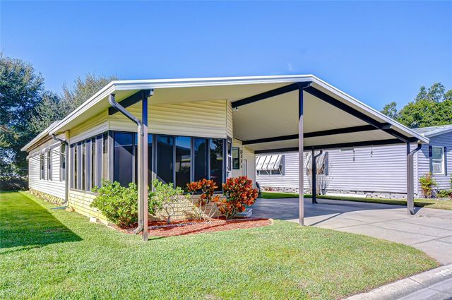 3111 HICKORY DRIVE, Wesley Chapel, FL 33543