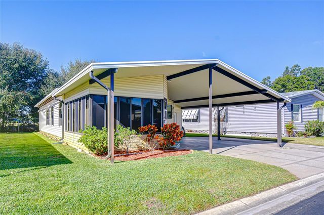 3111 HICKORY DRIVE, Wesley Chapel, FL 33543