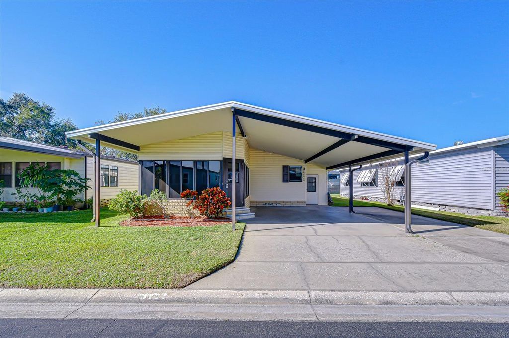 3111 HICKORY DRIVE, Wesley Chapel, FL 33543