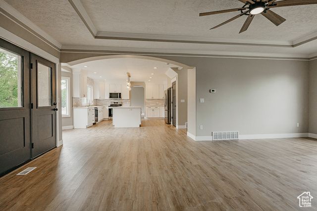 11711 STONE CREST CIR, Riverton, UT 84065