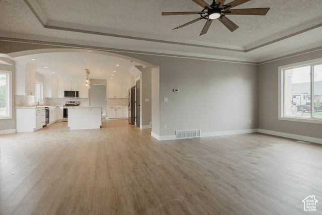 11711 STONE CREST CIR, Riverton, UT 84065
