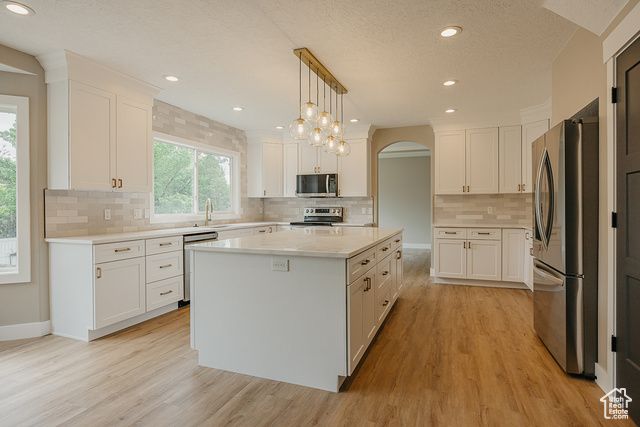 11711 STONE CREST CIR, Riverton, UT 84065