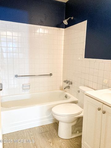 1C Sparrow Street, Manchester, NJ 08759