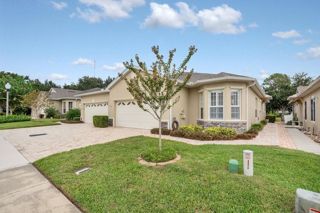 218 LAMONTE POINT COURT, Debary, FL 32713