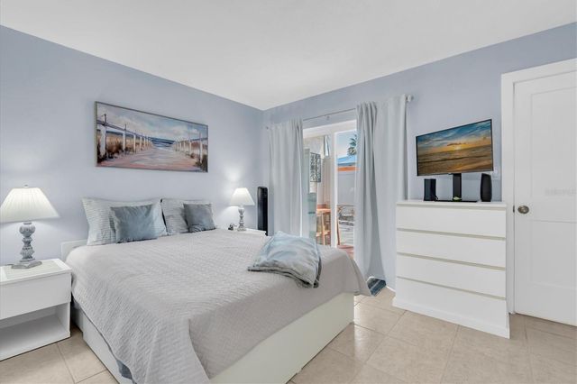 8800 BLIND PASS ROAD 4, St Pete Beach, FL 33706