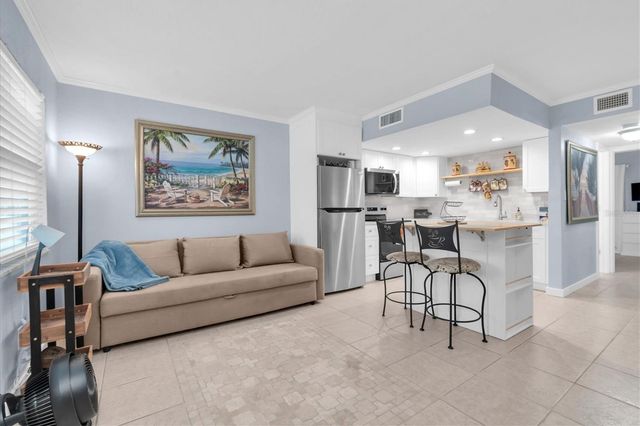 8800 BLIND PASS ROAD 4, St Pete Beach, FL 33706