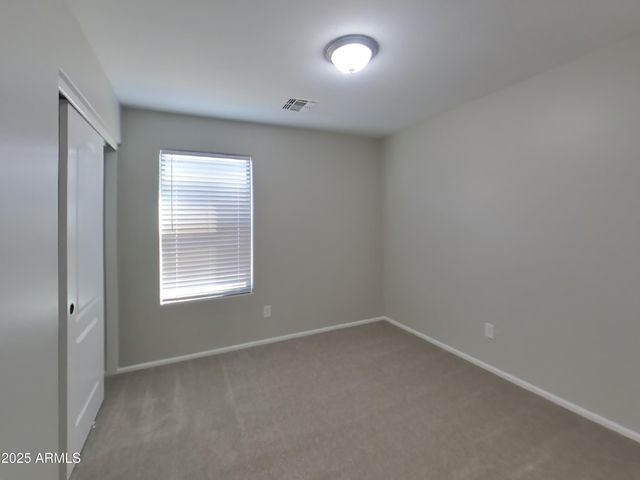 1275 E SHARI Street, San Tan Valley, AZ 85140