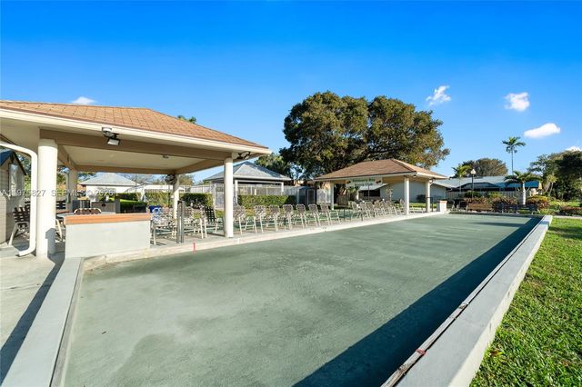 3010 NW 12th St D, Delray Beach, FL 33445