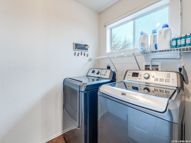 129 Weeping Way, Cibolo, TX 78108