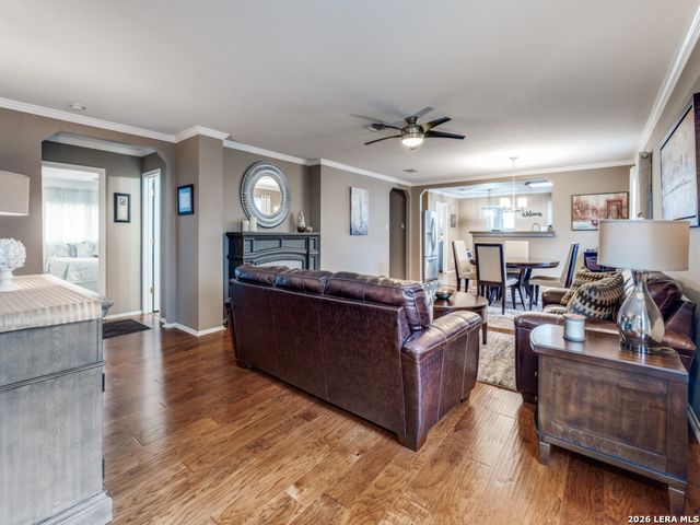 129 Weeping Way, Cibolo, TX 78108