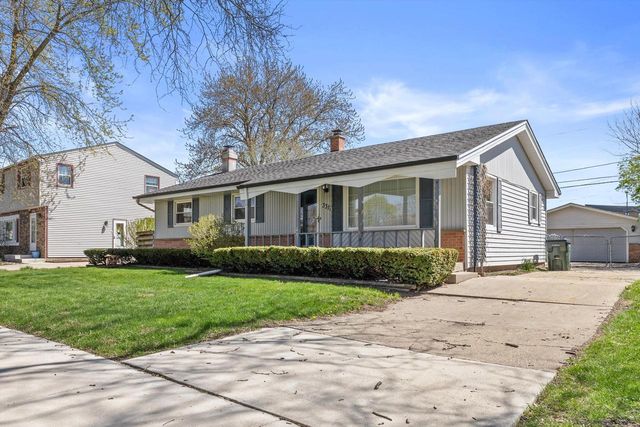 3317 Kennsington Square ROAD, Sturtevant, WI 53177