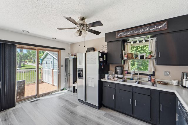 5710 SW 4th Street, Des Moines, IA 50315