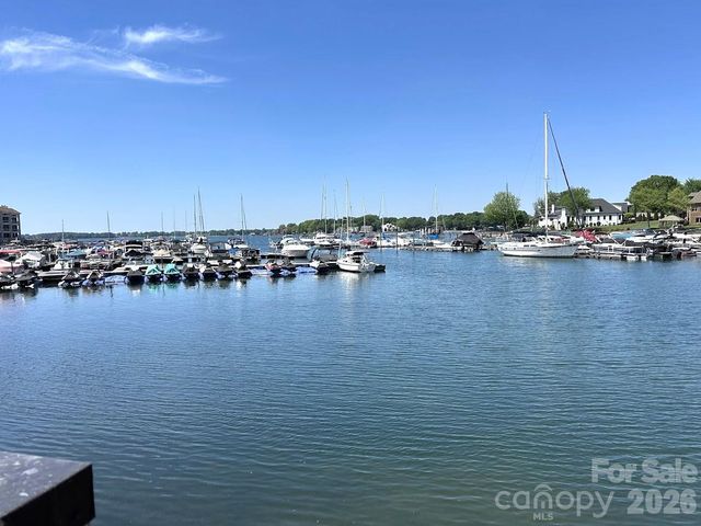 17418 Tuscany Lane, Cornelius, NC 28031