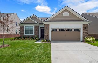 5621 Lewiston Road, Canton, MI 48188