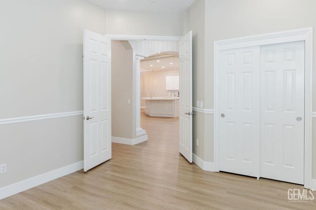 14332 Table Rock Avenue, Bakersfield, CA 93314