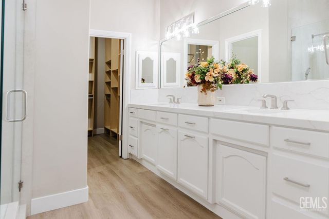 14332 Table Rock Avenue, Bakersfield, CA 93314