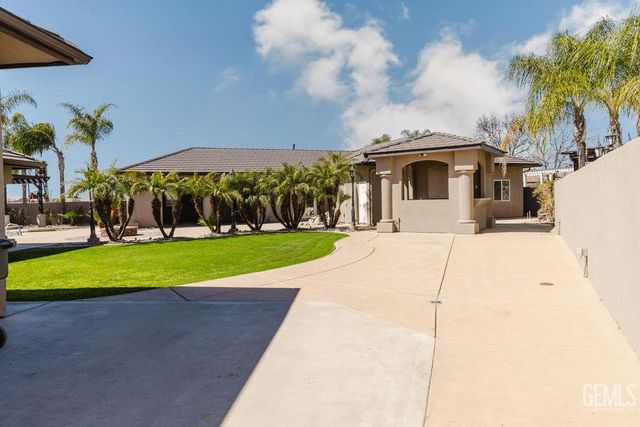 14332 Table Rock Avenue, Bakersfield, CA 93314