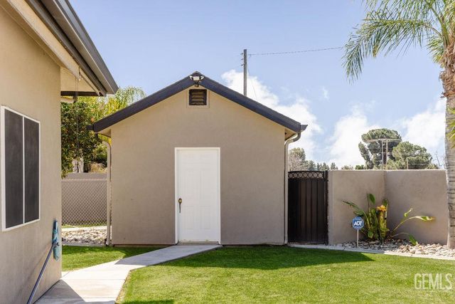 14332 Table Rock Avenue, Bakersfield, CA 93314