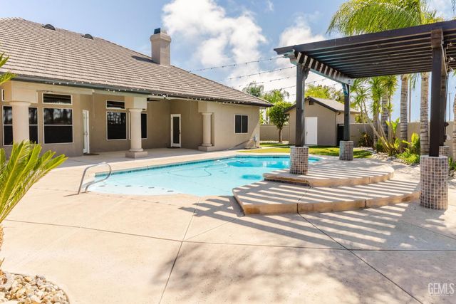 14332 Table Rock Avenue, Bakersfield, CA 93314