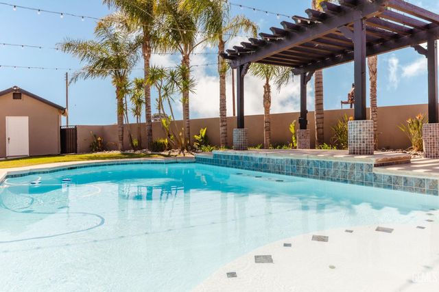 14332 Table Rock Avenue, Bakersfield, CA 93314