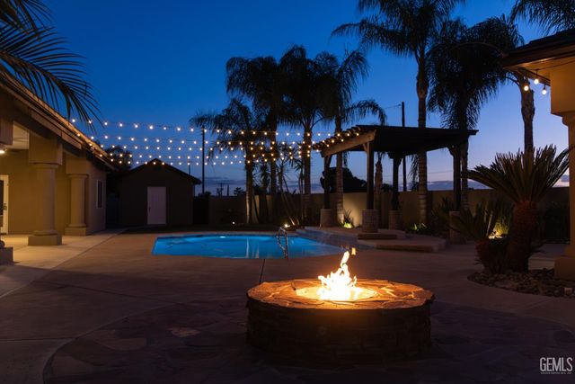 14332 Table Rock Avenue, Bakersfield, CA 93314