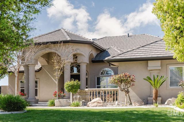 14332 Table Rock Avenue, Bakersfield, CA 93314