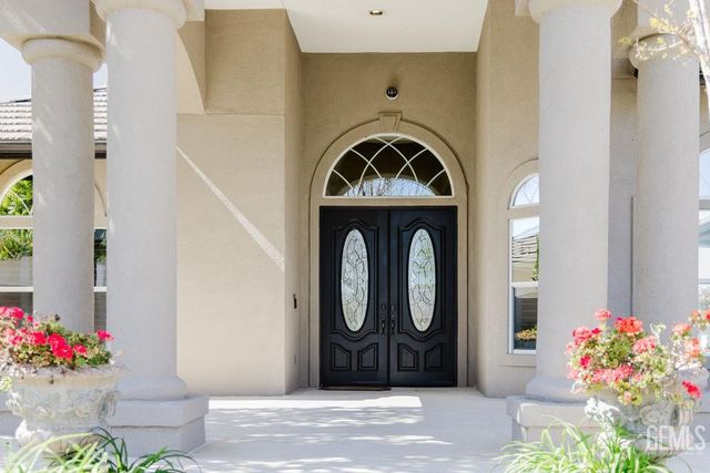 14332 Table Rock Avenue, Bakersfield, CA 93314