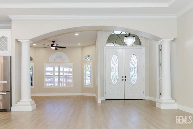 14332 Table Rock Avenue, Bakersfield, CA 93314