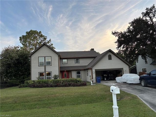 6572 Kestrel CIR, Fort Myers, FL 33966