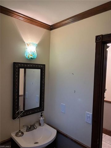 6572 Kestrel CIR, Fort Myers, FL 33966