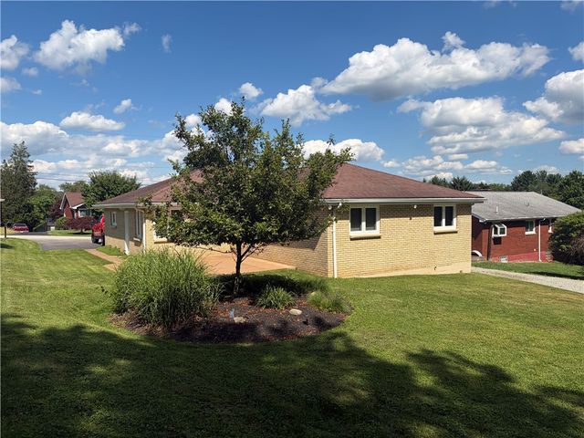120 Crestview, Carroll Twp, PA 15063