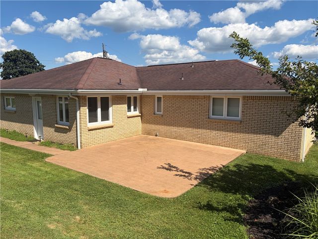 120 Crestview, Carroll Twp, PA 15063