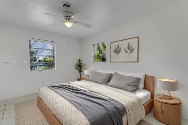 16001 SW 98th Ave, Miami, FL 33157