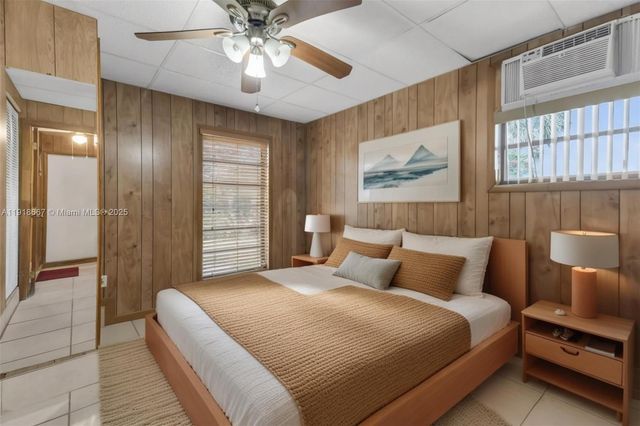 16001 SW 98th Ave, Miami, FL 33157