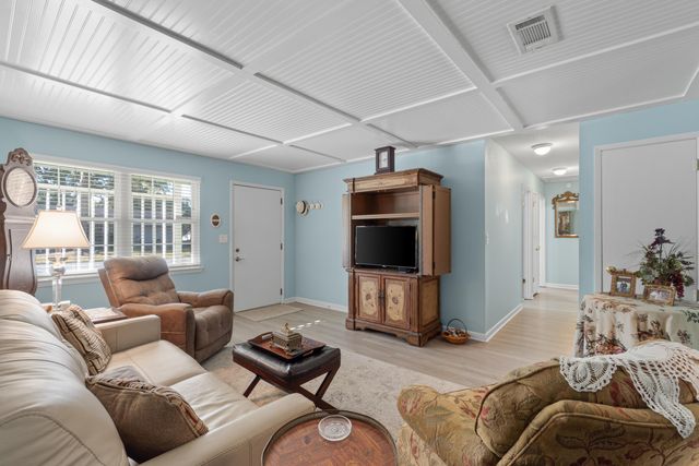 357 Lisette Court, Fort Walton Beach, FL 32547