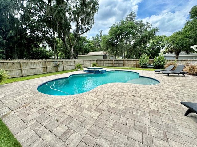 1501 BUELL COURT, Plant City, FL 33567