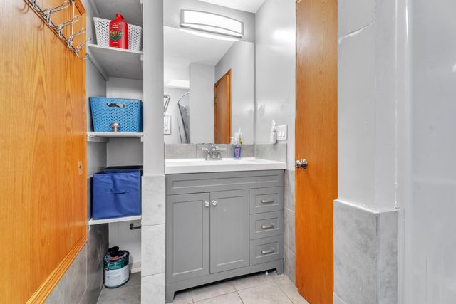 65505 Michigan 43, Bangor, MI 49013