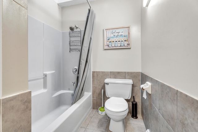 65505 Michigan 43, Bangor, MI 49013