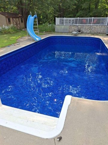 65505 Michigan 43, Bangor, MI 49013