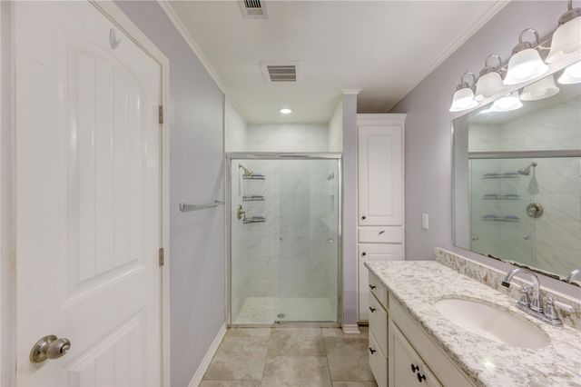 1009 Susan Street, Dayton, TX 77535