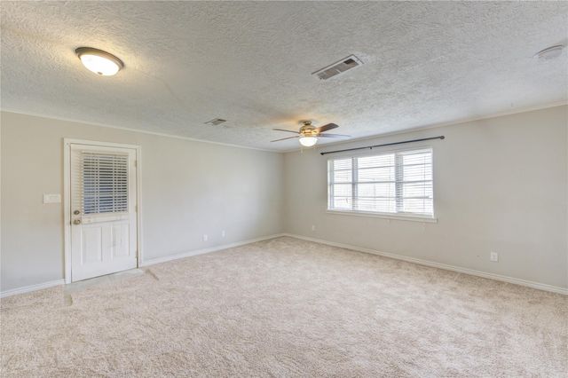 1009 Susan Street, Dayton, TX 77535