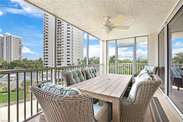5550 Heron Point DR 304, Naples, FL 34108
