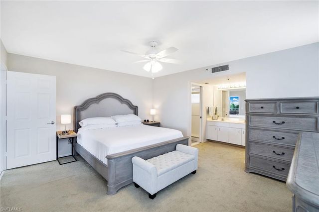 5550 Heron Point DR 304, Naples, FL 34108