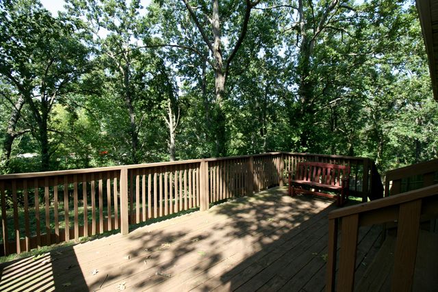 1201 E East Court, Ozark, MO 65721