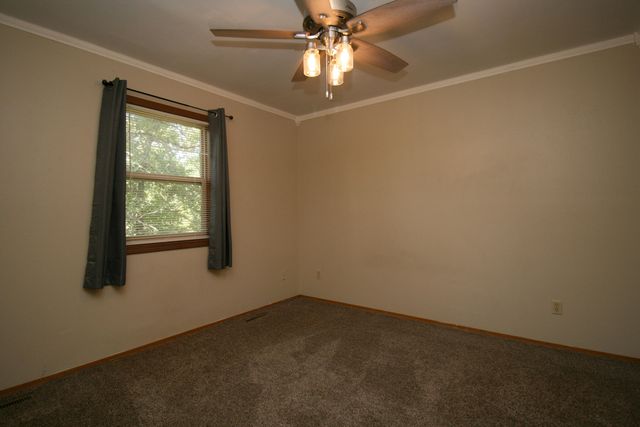 1201 E East Court, Ozark, MO 65721