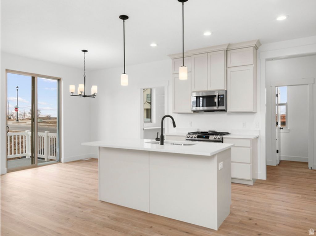 1049 N COYOTE CRK #112, Saratoga Springs, UT 84045 — photo 4