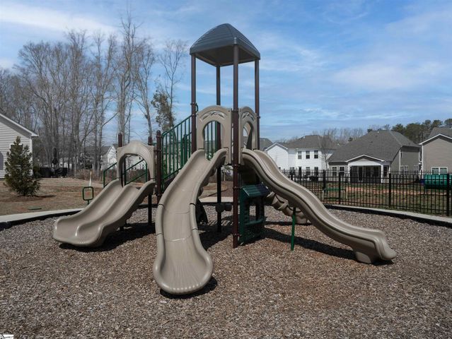 403 Bryland Way, Fountain Inn, SC 29644