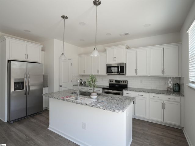 403 Bryland Way, Fountain Inn, SC 29644